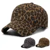 Gorra de béisbol desgastada con estampado de leopardo transfronterizo, moderna, elegante, única, versátil, gorra casual retro de lunares para mujer