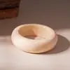Pulsera Redonda Facetada Irregular Manchada de Resina Transfronteriza Europea y Americana Pulsera Elegante Retro Simple Versátil Joyería de Mano para Mujeres