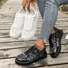 2026 Nuevos Zapatos de Encaje Hueco Estilo Europeo y Americano para Mujer, Zapatos Blancos Planos Transpirables, Zapatos Casuales de Moda Versátiles
