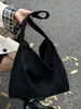 Bolsa Grande Estilo Perezoso con Textura, Bolsa de Hombro Grande de Gran Capacidad para Viajes Diarios, Bolso de Hombro Bajo el Brazo de Cuero Suave, Bolsa Grande de Nuevo Estilo para la Clase