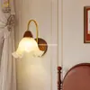 Suministro Exclusivo Transfronterizo de Lámparas de Pared Decorativas Vintage Color Crema en Color Madera de Nogal, Lámparas de Cabecera para Pared de Fondo de Sala de Estar Retro, Dormitorio Estilo Francés