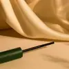 Venta al por mayor del fabricante Tubo de Mascara de 5 ml Líquido para Crecimiento de Pestañas y Cejas Botella de Pegamento Cabezal Único Materiales de Empaque para Maquillaje