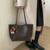 Otoño e Invierno Bolso Retro de Alta Gama para Suegra Bolso Tote de Gran Capacidad Bolso de Hombro Simple de Cuero Bolso de Mano a la Moda