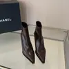 Botines cortos de tacón alto y punta fina, nuevo estilo europeo y americano 2026, botines de tobillo de retazos de tacón fino, botas de ajuste ceñido, botines cortos retro marrones