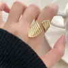 Anillo Abierto de Cola de Pez de Metal Retro de Diseño de Nicho Europeo y Americano, Anillo de Dedo Índice de Lujo Ligero de Gama Alta, Joyería de Mano Única al por Mayor