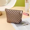 Bolsa de Cosméticos Plisada de Celebridad de Internet Moda 2024 Nueva Bolso Pequeño Versátil Estilo Occidental Bolso Casual Estilo Coreano para Mujer Bolso de Mano para Mujer