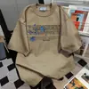 Camiseta de Manga Curta com Estampa de Letras Borboleta Design de Marca Tendência Verão 2025 Casual Solta Estilo College Roupa de Trabalho Top