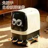 Cubo de basura estilo bus, con ruedas, para uso doméstico, un contenedor de almacenamiento creativo, adecuado para dormitorios infantiles y salas de estar, un cubo de limpieza lindo e higiénico