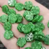 Jade Esmeralda Flor Verde Seca de Cinco Pétalas Jade Contas Soltas Pétalas de Esmeralda Pulseira Acessórios de Joia Contas Artesanais Venda por Atacado