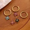 Pendientes Europeos y Americanos de Acero Inoxidable Nuevos Pendientes de Flor de Cuatro Hojas Elegantes Simples Versátiles Pendientes de Estrás de Gama Alta Joyería