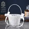 Cesta estilo americano novios romántica boda sueño mariposa flor flores infantiles ceremonia de boda cesta de flores hecha a mano