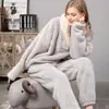 Conjunto de Pijama para Mujer Transfronterizo, Cardigán Largo Grueso de Coral Fleece Espeso para Invierno, Ropa de Casa de Franela que se Puede Usar Afuera