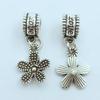 AliExpress joias vintage populares pingente acessórios para joias DIY flor de cinco pétalas pingente de joia acessórios atacado de fábrica