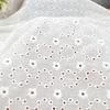 Algodón Puro Pequeña Flor Círculo Bordado Completo Tela Ropa de Niños Sombrero Vestido Textil para el Hogar Encaje Recortado Tela Bordada