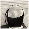 Bolso Bandolera de Gran Capacidad Tipo Bolso de Empanada para Mujer, Nuevo Bolso de Hombro Retro de Moda Transfronterizo, Bolso de Axila de Nicho de Alta Gama