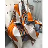 Venta al por mayor de fábrica Nuevo bufanda larga de playa satinada Li Jin 90*180 estampada estilo coreano chal de seda artificial