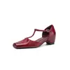 2026 Novas Pantufas Fechadas Quadradas Feitas à Mão Confortáveis de Nicho Simples Retrô Feitas de Couro Bovino de Camada Superior com Aumento Interno de Altura de 5,5cm