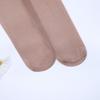 Calcetines de Seda Brillantes 5D Medias Delgadas Perladas Brillo Suave Línea Única Abertura en la Entrepierna No Necesitan Quitarse Medias Sexy Negro y Blanco