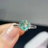 Anillo de Esmeralda Colombiana Pura Natural con Color de Fuego Completo Piedra Principal Tamaño aprox. 6*8mm Plata de Ley 925 Incrustado de Precisión