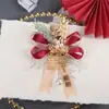 Ramillete de Boda Hecho a Mano para Novio y Novia Estilo Bosque Rojo Boutonnière para Invitado de Boda China Hermano y Cuñada 2025 Nuevo