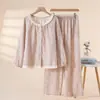 Algodón Puro Doble Capa de Gasa Primavera y Otoño Nuevo Ajuste Holgado Encaje Manga Larga Pantalones Largos Cuello Redondo Cárdigan Ropa de Casa Se Puede Usar Afuera