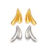 Pendientes de acero inoxidable de oro de 18 quilates con forma de corazón en forma de V, sencillos y avanzados, con diseño transfronterizo europeo y americano.