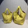 Bolso Canasta de Verduras de Cuero Genuino Bolso Cruzado Tipo Cubeta para Mujer Bolso Tote de Piel de Vaca de Primera Capa Tendencia Transfronteriza para Mujer