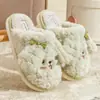 Pantuflas de algodón para mujer para uso en interiores, nuevo modelo 2024 para uso en casa en otoño e invierno, adecuadas para usar al aire libre, cálidas pantuflas de pareja para hombre en invierno