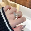WowLight Anel de Flor de Pérola em Cluster de Luxo para Mulheres Trabalho Pesado Cravejado com Strass Anel Aberto Ajustável Anel de Pérola Atacado