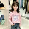 Nueva Camiseta de Algodón Puro con Cuello Redondo para Niñas 2026, Camiseta de Manga Larga de Dibujos Animados a la Moda para Primavera y Otoño