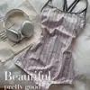 Trajes de baño para mujer al por mayor, modelo nuevo 2026, bañador de una pieza conservador para damas con copas en el pecho, adecuado para piscinas y aguas termales, traje de baño de natación