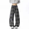 Pantalones de cuadros a bloques de color estilo retro casual 2026 de pierna ancha para hombres y mujeres, nuevos pantalones casuales versátiles de otoño e invierno de corte holgado estilo coreano de largo completo