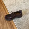 Zapatos de cuero para mujer de suela gruesa, retro, versátiles, de corte bajo, para ir al trabajo, modelo nuevo 2026, patchwork, mocasines cómodos y versátiles, modernos