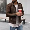 2026 Nova Jaqueta de Couro Acolchoada com Lapela Punk Biker Masculina Outono Estilo Europeu e Americano Zíper Casaco de Couro Colorido