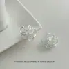 Brincos Exquisitos em Prata S925 com Agulha, Estilo Francês Vintage, Flor Plissada Vazada com Design Único, Elegantes e Versáteis