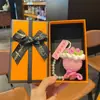 Regalos Pequeños y Prácticos para el Día del Maestro: Cadena de Perlas, Ramo de Flores de Hilo Hecho a Mano, Colgante para Llavero, Regalo de Agradecimiento para Estudiantes