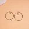 Aretes de Aro Redondos Geométricos Lisos Transfronterizos Europeos y Americanos para Mujeres Sin Perforaciones, Pendientes de Moda con un Toque de Lujo Ligero y de Gama Alta, Accesorios para Orejas al por Mayor