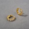 Moda viajero debe ser micro incrustado cristal esmeralda pequeño arete hebilla de oreja moda retro europea y americana elegantes exquisitos aretes