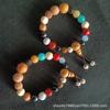 Populares Pulseras de Hilo Budista de Dieciocho Semillas con Múltiples Piedras Preciosas, Joyería Cultural y Creativa para Hombres y Mujeres, Regalos al por Mayor para Atracciones Turísticas y Puestos Callejeros
