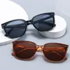 2023 Nueva tendencia de moda piloto clásico gafas de sol para mujer montura multicolor lente degradada multicolor