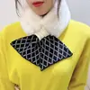 Bufanda de lana tejida de felpa con costuras cruzadas para mujer, cuello cálido de invierno, protección para el cuello de estudiante con estilo coreano