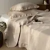 Colcha de Cama Listrada Reta Lavada com Areia Coreana Conjunto de Três Peças Dupla Face Algodão Puro 60 Fios Renda Delicada Acolchoada Macia Tapete de Chão Lençol