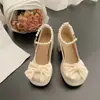 Novedad Primavera y Verano 2025 Zapatos Mary Jane Frances Pequeños de Cuero para Mujer con Lazo y Cadena de Perlas para Usar con Faldas, Tacones Gruesos y Tacones Altos para Mujer