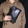 Bolsa Pequena Masculina Casual Plissada Design de Personalidade Nicho Armazenamento Portátil Porta-Certificado Bolsa de Mão para Commuter de Negócios Bolsa para Caminhada