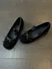 Colección nueva 2026: Zapatos planos Mary Jane para mujer de ante con punta cuadrada, tacón bajo, detalle de lazo, tiras elásticas y suela blanda, con un estilo retro de ballet