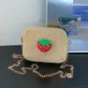 Bolsa de Ombro Infantil Morango Estilo Coreano, Bolsa Transversal de Palha Trançada Vintage para Meninas, Fofa, Leve, Bolsa de Corrente Versátil, Transfronteiriça