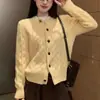 Cardigã de Malha Trançada com Botões Estilo Coreano para Mulheres, Outono/Inverno, Gola Redonda, Novo Estilo, Soltinho, Chique, Top Emagrecedor para Mulheres, Tendência