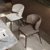 Cadeira de jantar estilo italiano, minimalista e simples, para uso doméstico, luxo leve com encosto, assento de lazer personalizado para sala de jantar, couro de microfibra, cadeira banqueta resistente ao desgaste