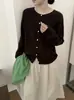 26 Outono Novo Estilo Blusa Estilo Coreano Elegante Cor Sólida Gola Redonda Manga Longa Cardigan de Tricô Feminino Versátil Casual para o Trabalho Casaco