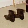 Nuevas Botas Cortas Adelgazantes de Estilo Coreano Sencillas con Hebilla para Mujer Otoño/Invierno 2026, Botas de Moda de Gamuza con Punta Afilada para Aumentar la Altura para Otoño e Invierno